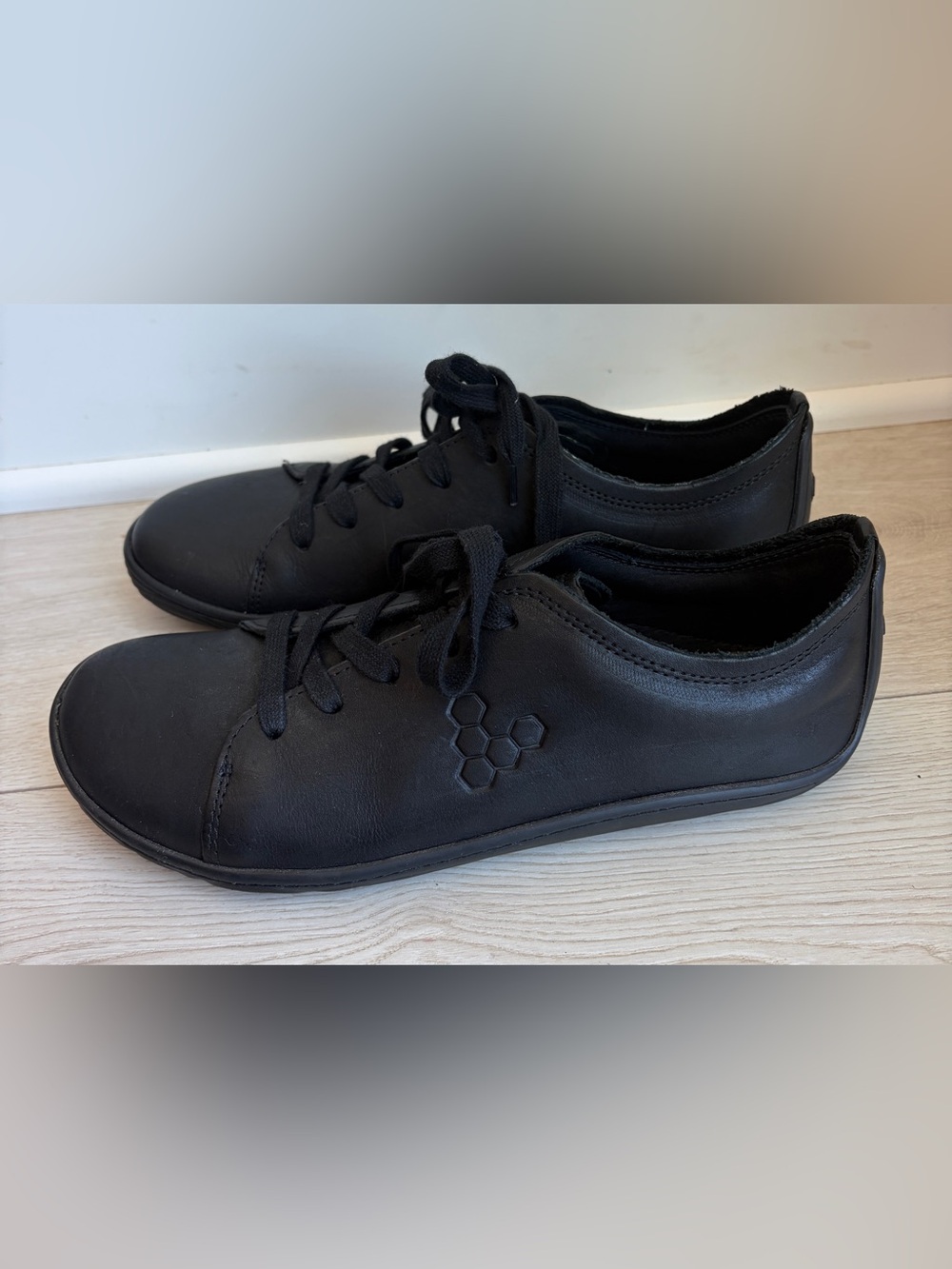 Vivobarefoot Addis Black Leather Size EU 41 US 10